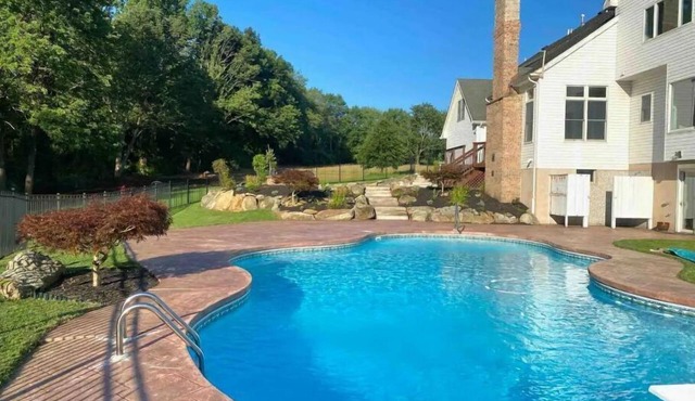 Huge family or group friendly home with many activities to keep everyone busy.