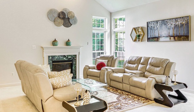 Huge Hagerstown Home w/Deck ~ 4 Mi to Downtown!