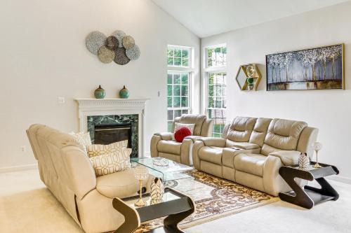 Huge Hagerstown Home with Deck about 4 Mi to Downtown!