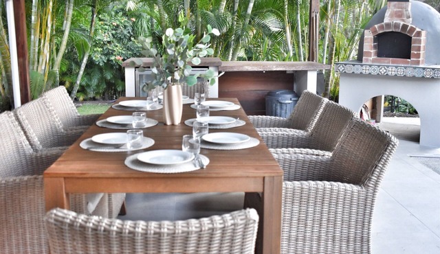 Huge Hidden Hinterland Estate