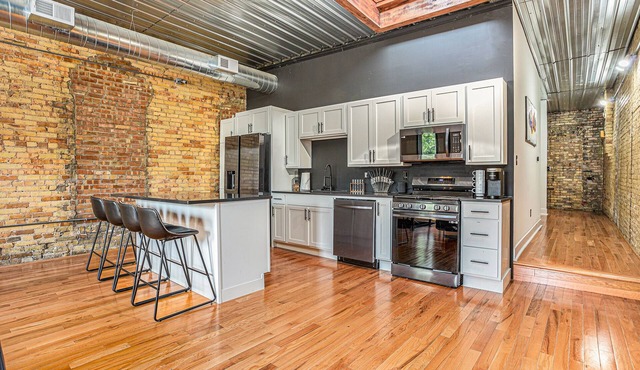 Huge Historic Condo downtown in the Heart of the city