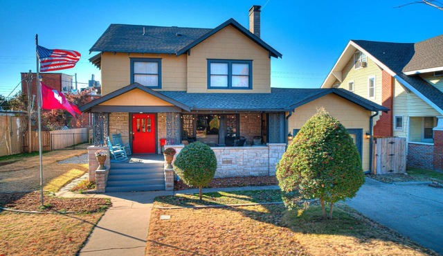 Huge Historic Gem Steps From The University of Oklahoma