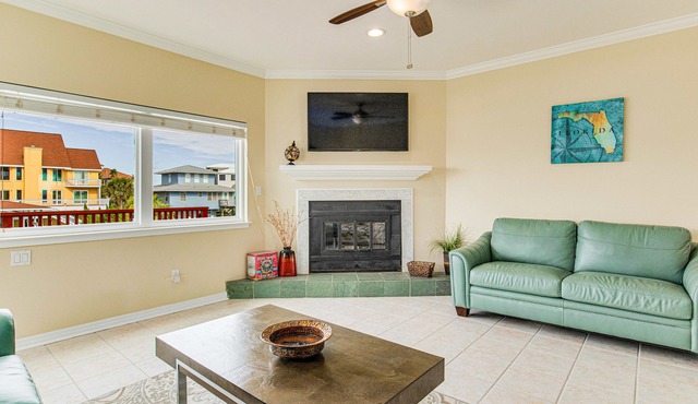 Huge Home In A Fantastic Location ~ Game Room ~ Foosball