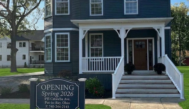Huge House with Best Location One Block from all Downtown Attractions
