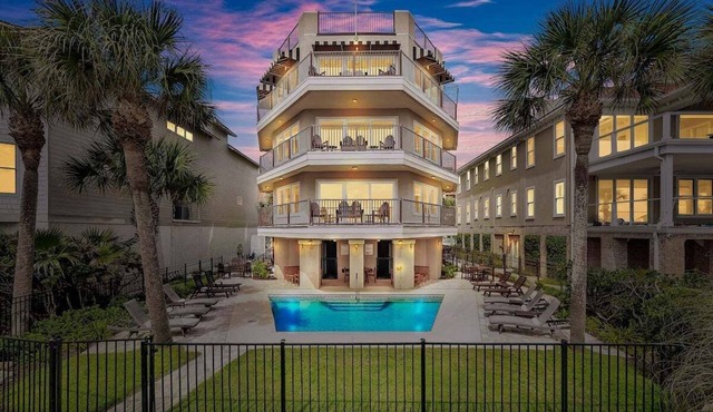 Huge Ocean Front Home with Multi Levels for Large Groups or Families