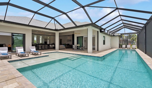 Huge Pool, Gulf Coast Luxury, Peace & Quiet, Bikes