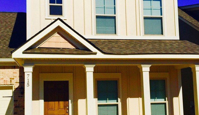 HUGE Reduction on 5 Star Home. Great Masters Location!