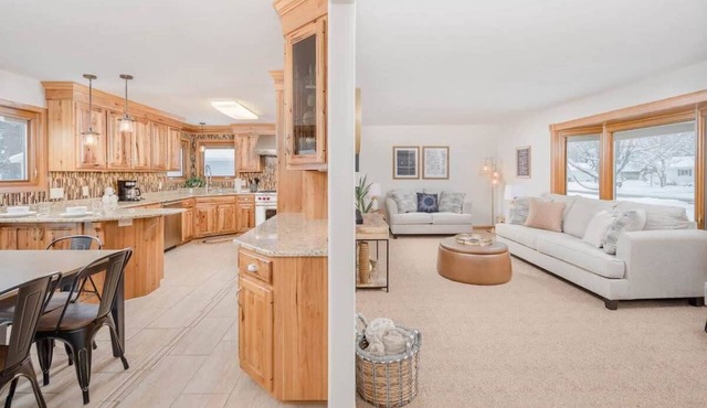 HUGE Stevens Point Retreat - Fenced Backyard & BBQ