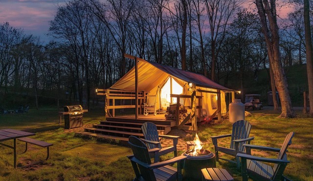 Huge tent with AC at Big Rock Creek