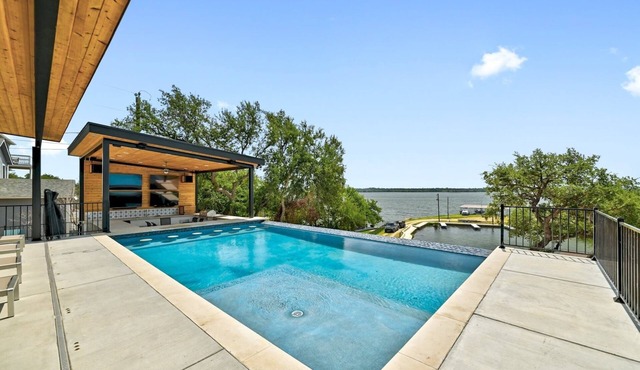 Huge Waterfront Home on Lake Lbj with Pool, HotTub, Island, Boat Ramp and Slips