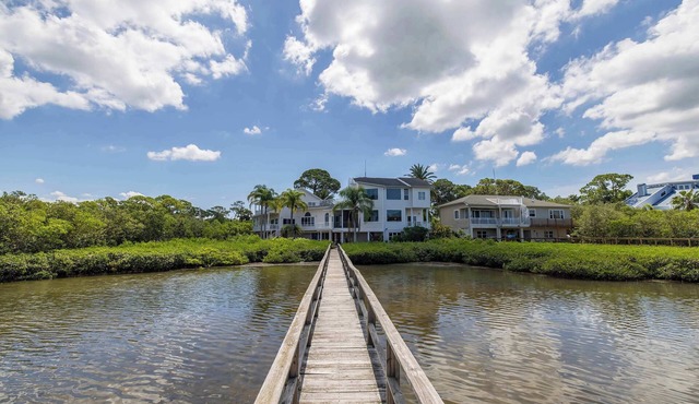 Huge Waterfront Home! Hot Tub, Game Room, & Dock