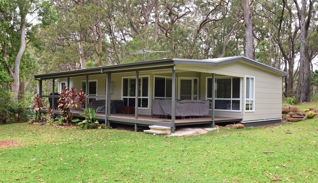 Hugh's Hideaway Arakoon