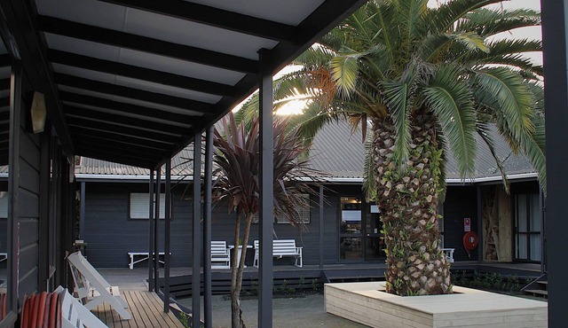 Hugo & Carter's Backpackers & Motel