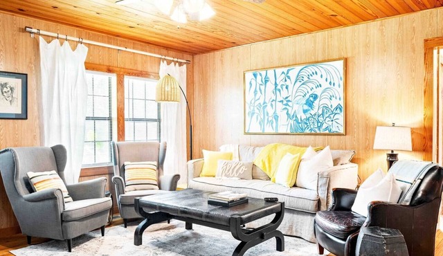 Humble Bee Cottage-Walmart Distribution-Rehau-4mi. to Cullman Christkndlmarkt