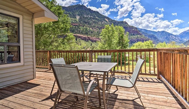 Hummingbird 5br/3ba Home