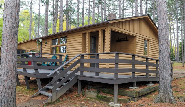 Hummingbird Cabin at Timber Bay