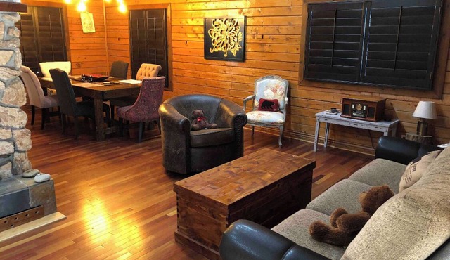 Hummingbird Cabin!