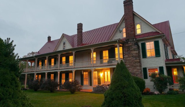 Hummingbird Inn