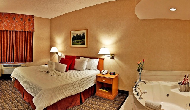 Humphry Inn & Suites