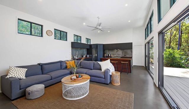 Hunchy Escape - Sunshine Coast Hinterland