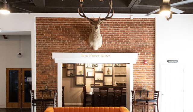 Hunter Arms Hotel