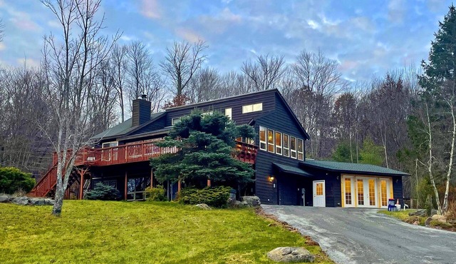 Hunter Mountain Retreat - Hot Tub & Games Room
