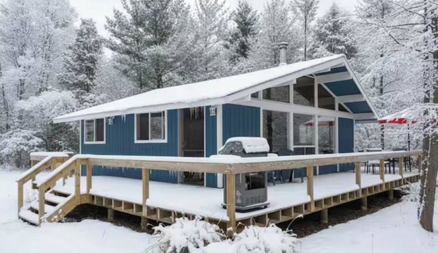 Hunter Mountain Ski Chalet