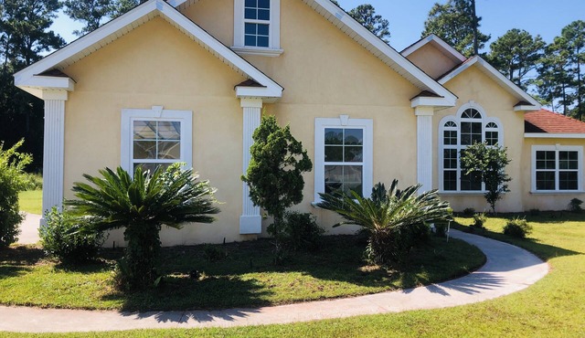 Hunter's Point Family Retreat - Nearby St Simon and Jekyll Island Beaches