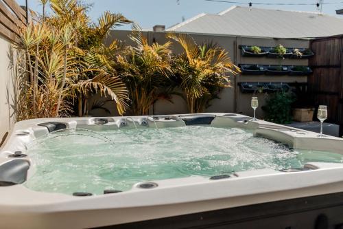 Hunter Valley 5 Bedroom Luxury Hot tub Escape