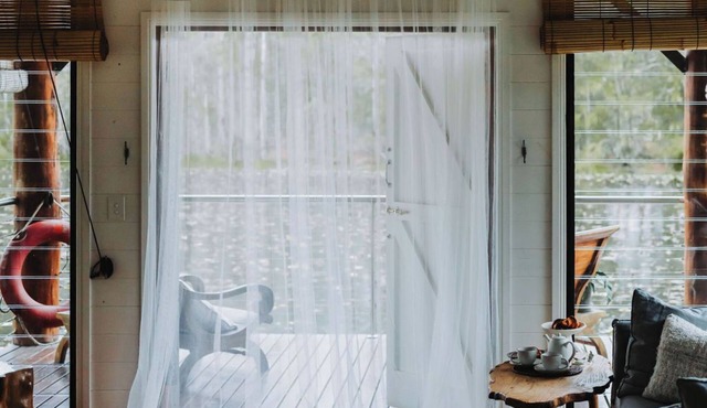 Hunter Valley Couples Retreat - Boathouse 3, Bathhouse 3 at Leaves and Fishes