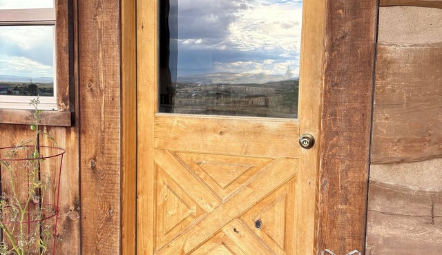 Hunter’s Haven studio apartment in Sheridan