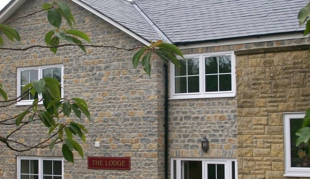 Hunters Lodge Inn