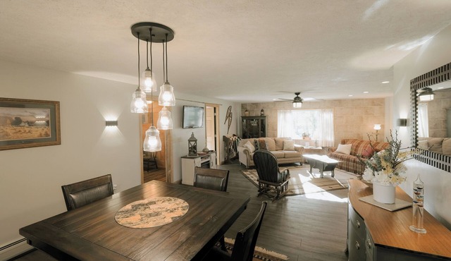 Hunters Retreat, Close to St. Game Lands. One Level.