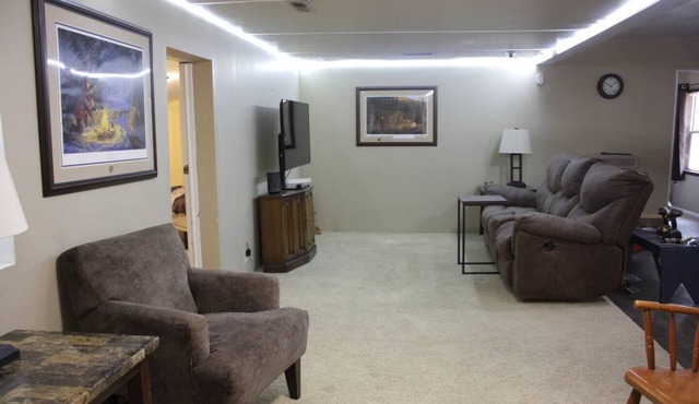 Hunting/Fishing Cabin at Lake Wappapello