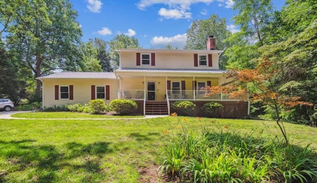Huntingtown Wooded Charm House