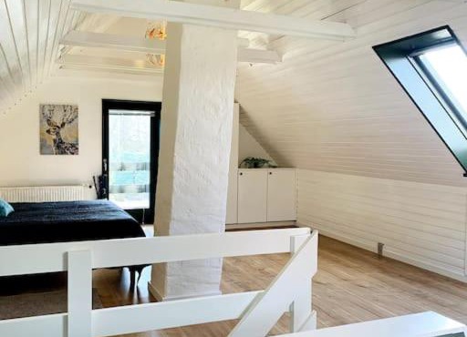 Hus på 100 m2 ved skov