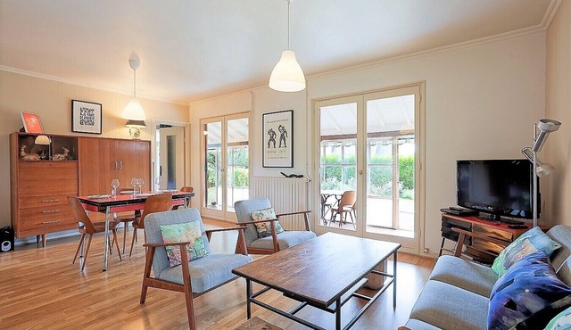 Husseau, house with 2 bedrooms and 4 beds