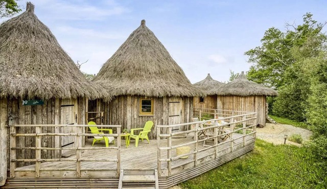 Hut Lulu 2 Room 4 People