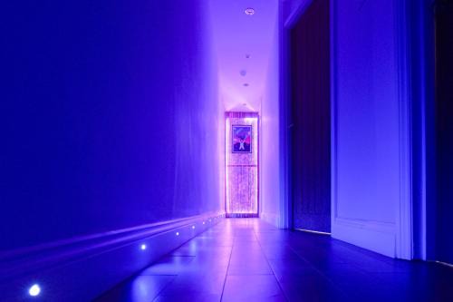 Hyacinth Apartments - Hot Tub Garden Escape - Adults only