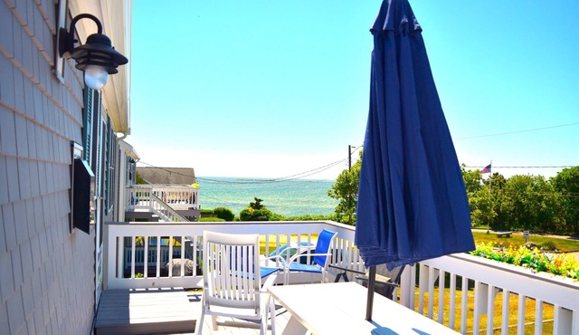 Hyannis Port Views: 50 Yards From Keys Memorial Beach (2337)