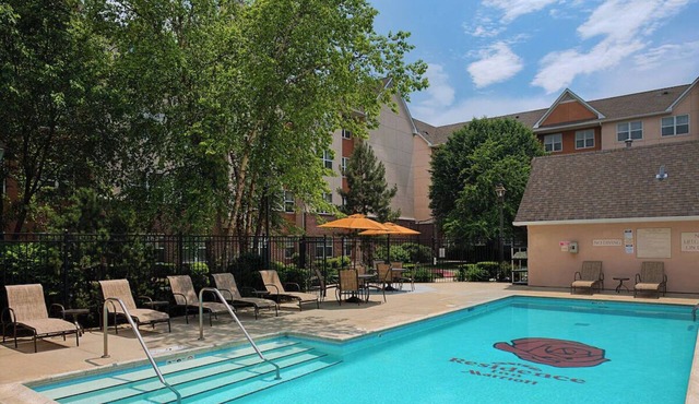 Hyatt House Schaumburg Suite, 1-Bedroom Kitchen, Free Airport Shuttle