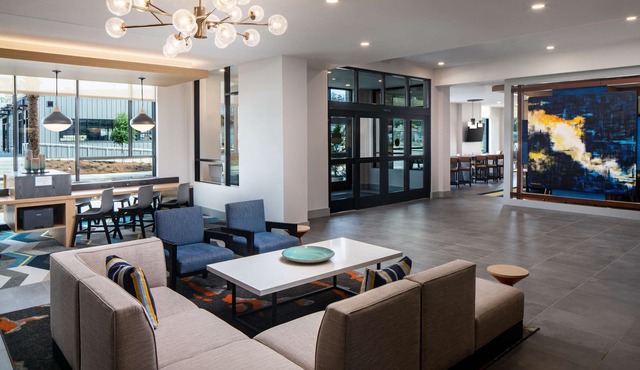 Hyatt House Tallahassee Capitol – University