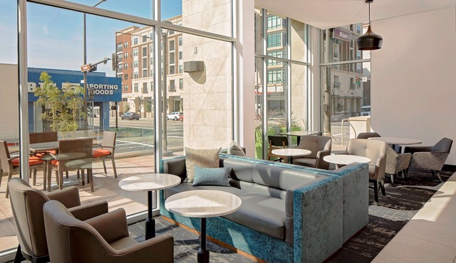 Hyatt Place Glendale/Los Angeles