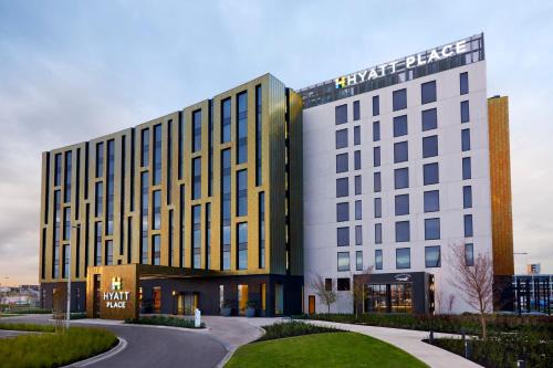 Hyatt Place Melbourne Essendon Fields