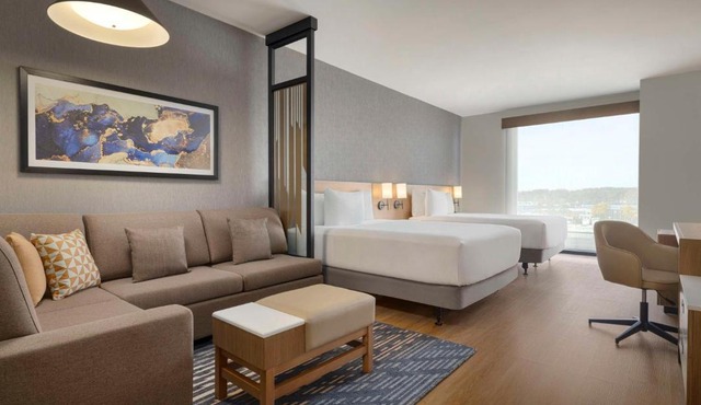 Hyatt Place Windsor