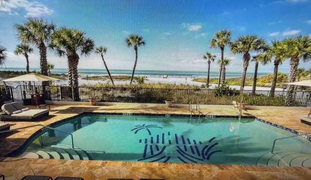 Hyatt Resort Siesta Key Beach 3br/2ba 2255sq ft. View of beach! Sleeps 6/8.