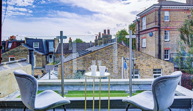 Hybrid Resi - Mitcham | 2 Bed Apartment