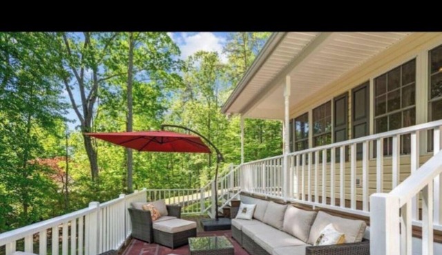 Hyco Lake getaway in peaceful Semora with lakefront views and private dock.