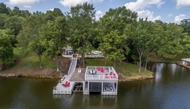 Hyco lake with pool , huge views, X large boathouse,
