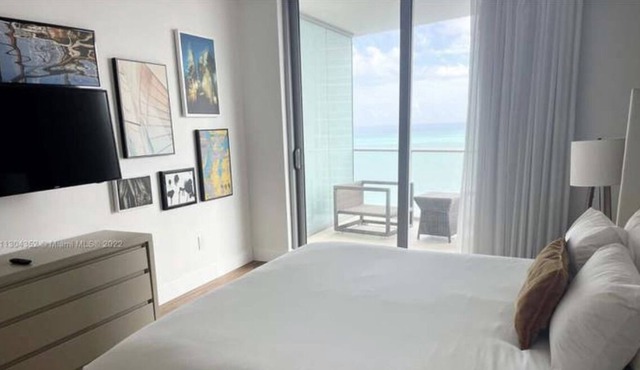 Hyde Beach Resort 2 Bdrm Oceanview